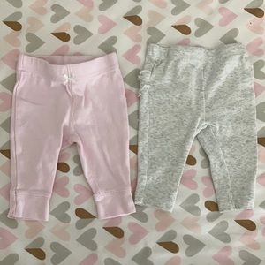 2 pair Carter’s 3 month pants baby girl